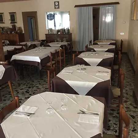 בית הארחה Manfre
